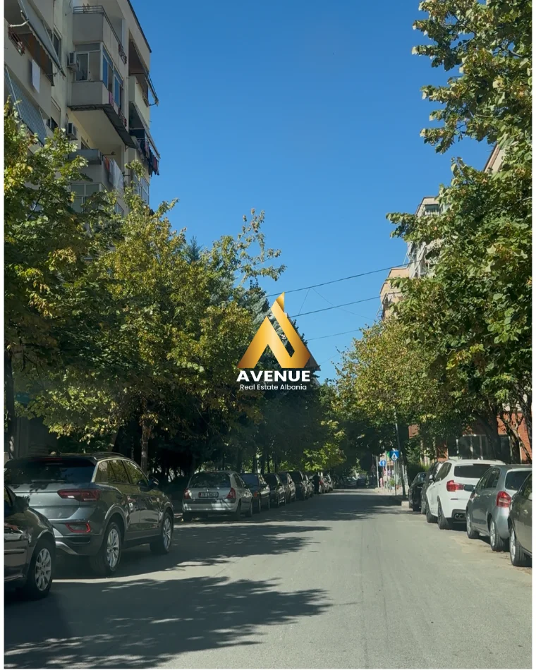 Tirane, shitet apartament 1+1+Aneks+Ballkon Kati 2, 59 m² 116.000 € (Rruga Irfan Tomini)