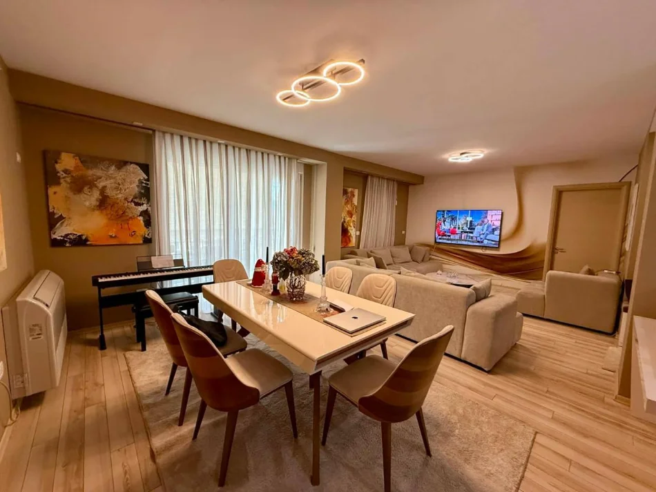 Tirane, shitet apartament 1+1+Aneks+Ballkon Kati 4, 99 m² 435.000 € (Qytet Studenti)