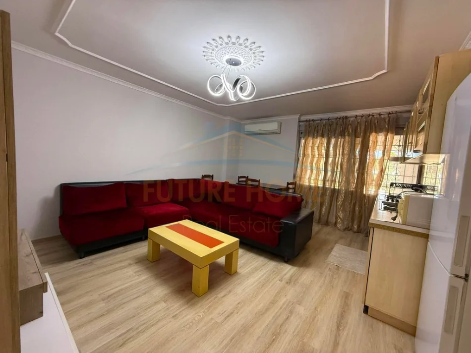 Tirane, shitet apartament 1+1+Ballkon Kati 1, 50 m² 119.000 € (Don Bosko)