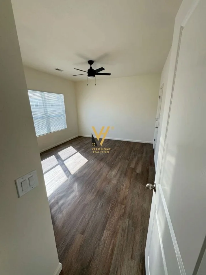 Tirane, shitet apartament 1+1+Ballkon Kati 1, 61 m² 158.000 € (Rruga Sami Frasher)