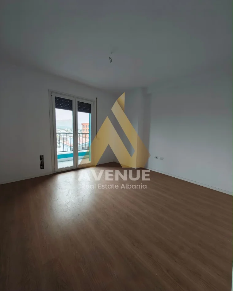 Tirane, shitet apartament 1+1+Ballkon Kati 1, 73 m² 130.000 € (Rruga Dritan Hoxha)