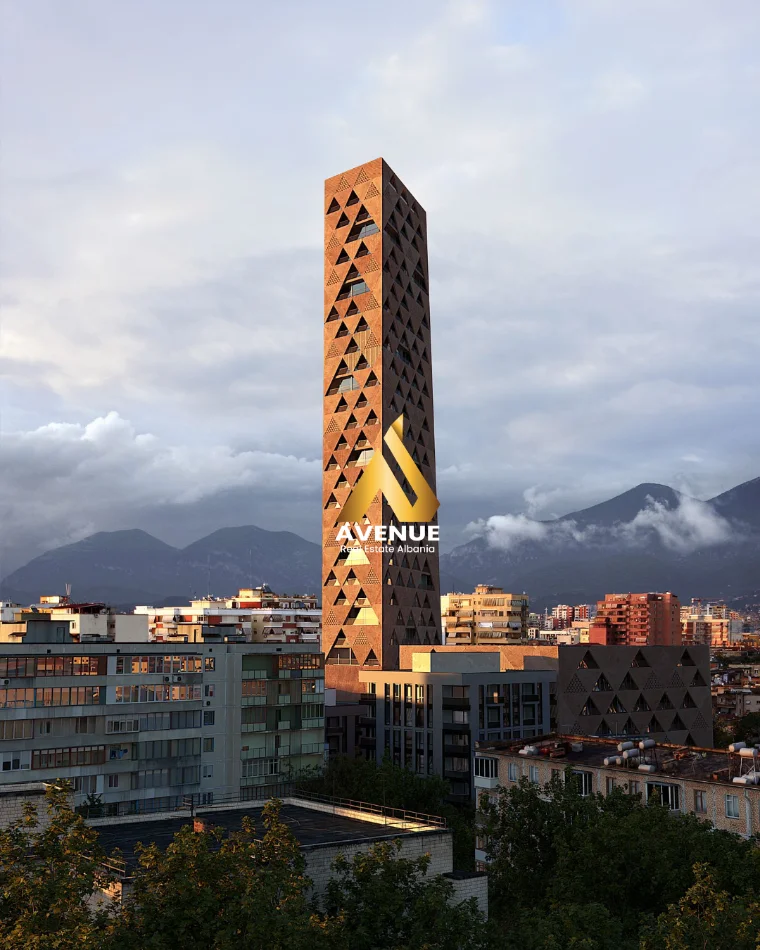 Tirane, shitet apartament 1+1+Ballkon Kati 3, 116 m² 231.000 € (Rruga Xhanfize Keko)