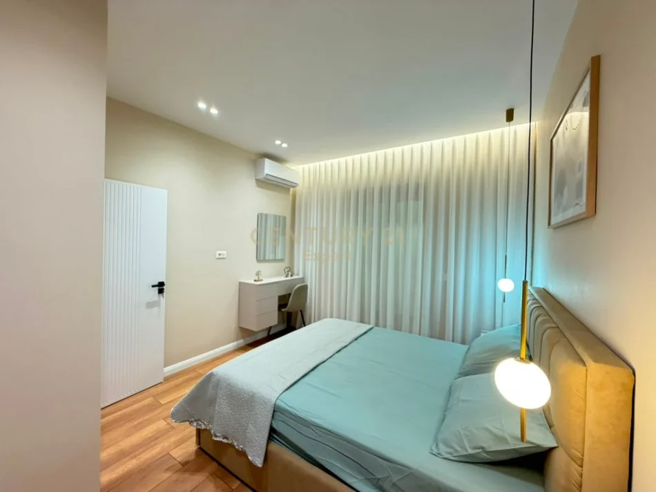 Tirane, shitet apartament 1+1+Ballkon Kati 3, 50 m² 163.000 €