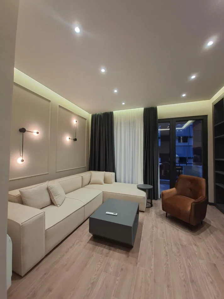 Tirane, shitet apartament 1+1+Ballkon Kati 3, 80 m² 320.000 € (Kompleksi Delijorgji)