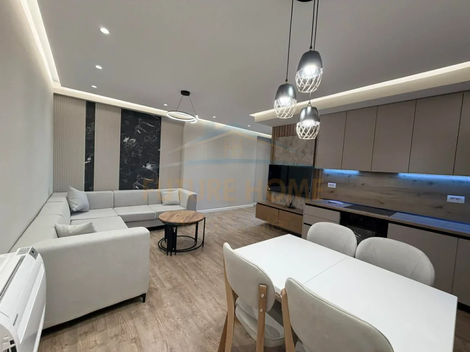 Tirane, shitet apartament 1+1+Ballkon Kati 3, 84 m² 181.000 € (Dritan Hoxha)