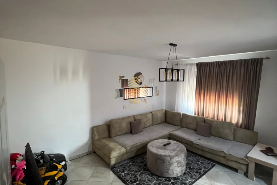 Tirane, shitet apartament 1+1+Ballkon Kati 6, 60 m² 95.000 € (Laprake)