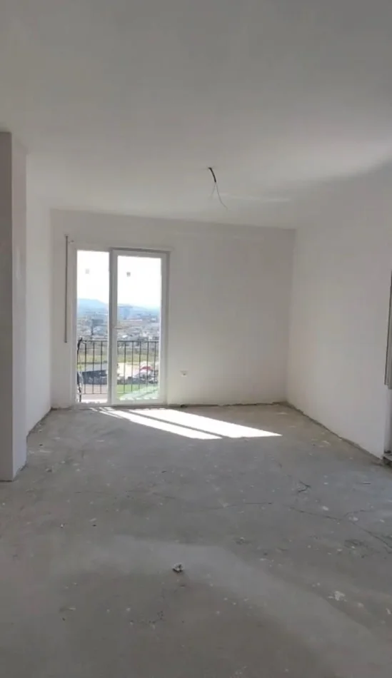 Tirane, shitet apartament 1+1+Ballkon Kati 6, 72 m² 72.000 €