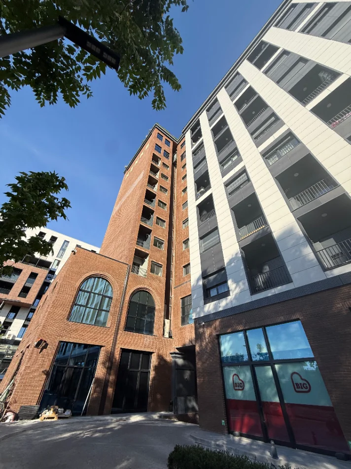Tirane, shitet apartament 1+1+Ballkon Kati 7, 47 m² 105.000 € (Rezidenca Henke, perballe Spitalit Amerikan 3)