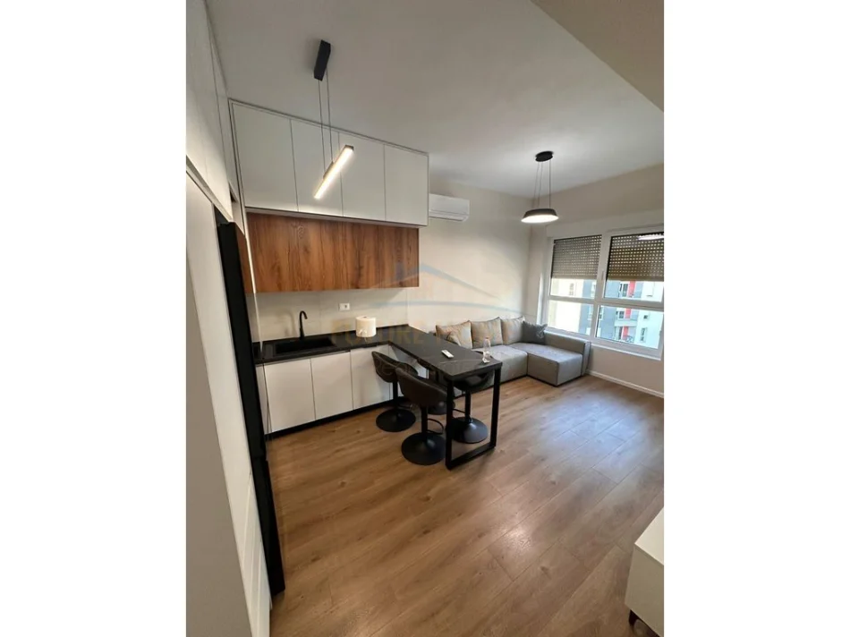 Tirane, shitet apartament 1+1+Ballkon Kati 7, 60 m² 120.000 € (Ali Demi)