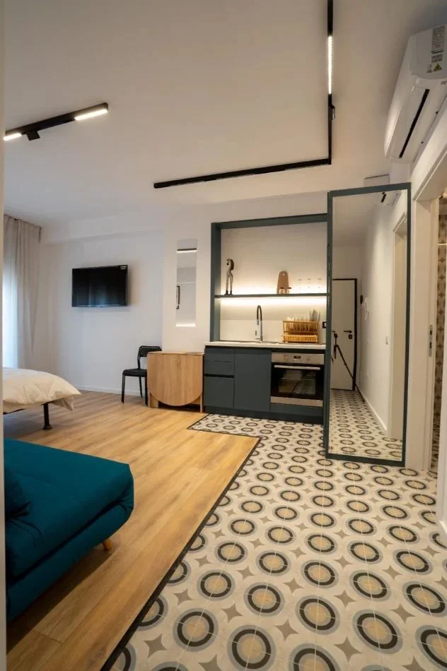 Tirane, shitet apartament 1+1+Ballkon Kati 7, 74 m² 167.400 € (JORDAN MISJA)