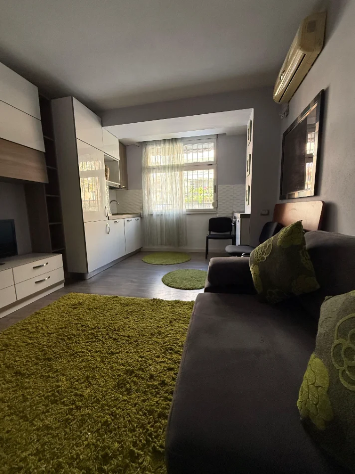 Tirane, shitet apartament 1+1 Kati 1, 39 m² 125.000 € (Myslym shyr)