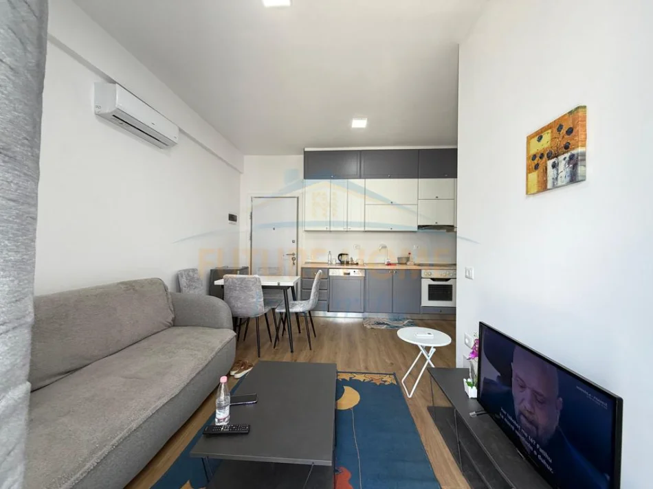 Tirane, shitet apartament 1+1 Kati 1, 49 m² 105.000 € (Fresku)
