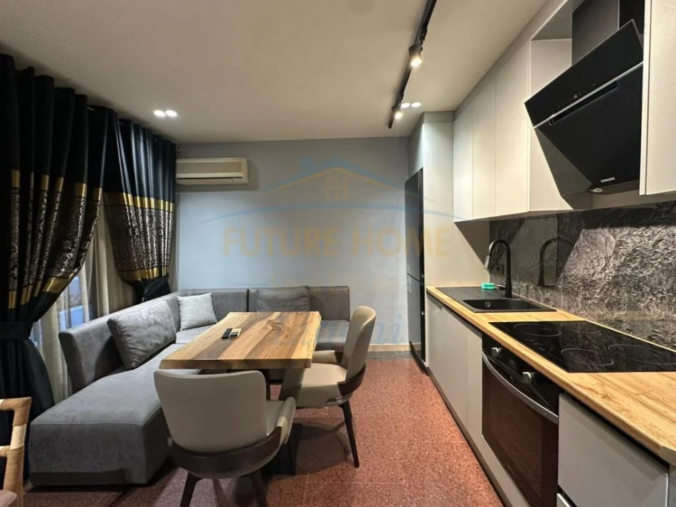 Tirane, shitet apartament 1+1 Kati 1, 58 m² 200.000 € (Shallvaret)