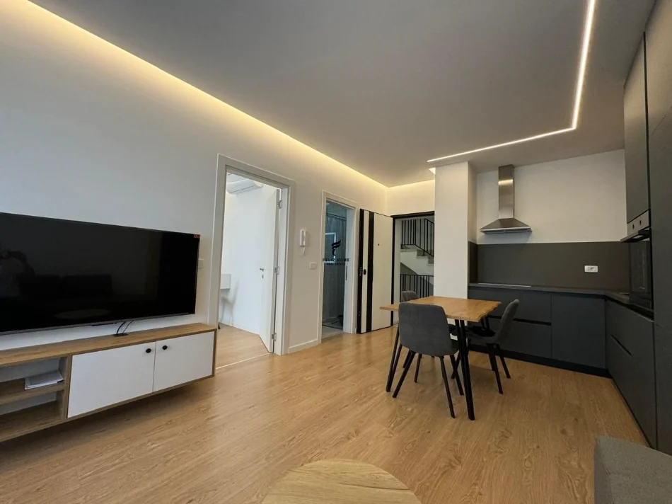 Tirane, shitet apartament 1+1 Kati 1, 63 m² 180.000 € (DON BOSKO)