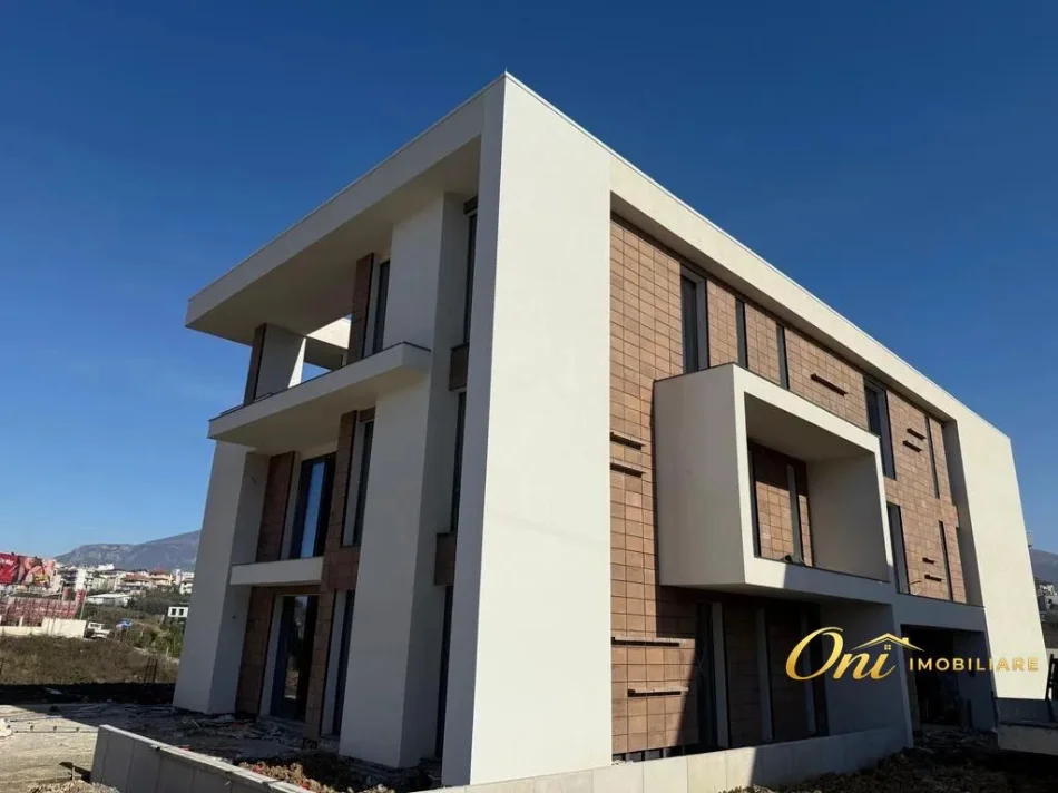 Tirane, shitet apartament 1+1 Kati 1, 79 m² 168.000 € (TULIPAN REZIDENCE)