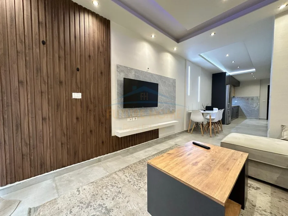 Tirane, shitet apartament 1+1 Kati 1, 84 m² 160.000 € (Kodra e Diellit)