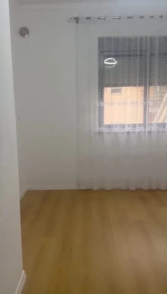 Tirane, shitet apartament 1+1 Kati 2, 35 m² 70.000 € (Fresku)