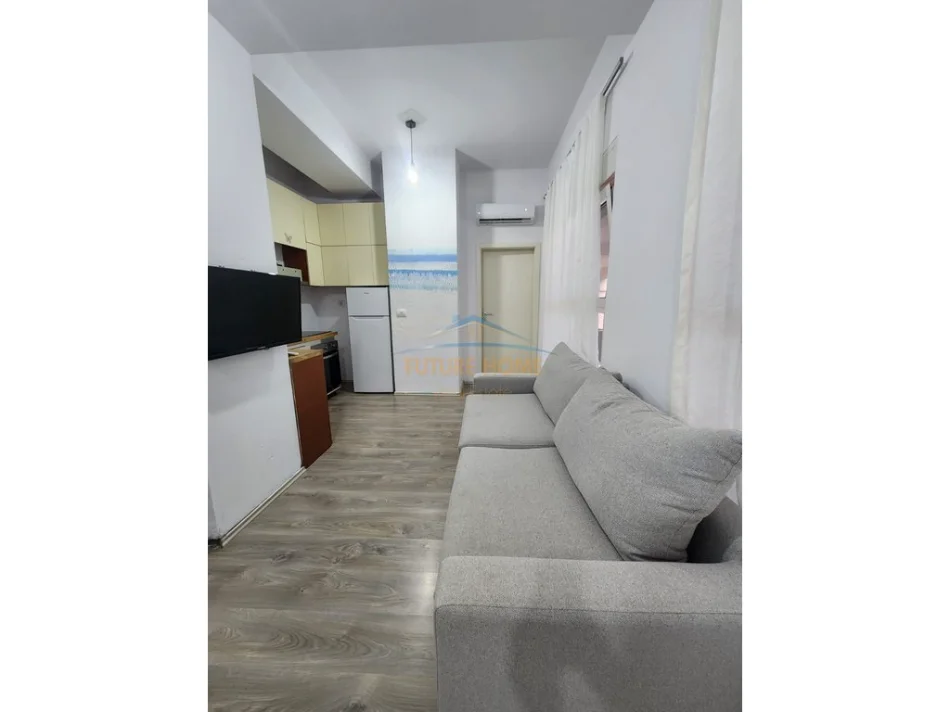 Tirane, shitet apartament 1+1 Kati 2, 43 m² 84.000 € (KOMPLEKSI MANGALEM , ALIDEMI)