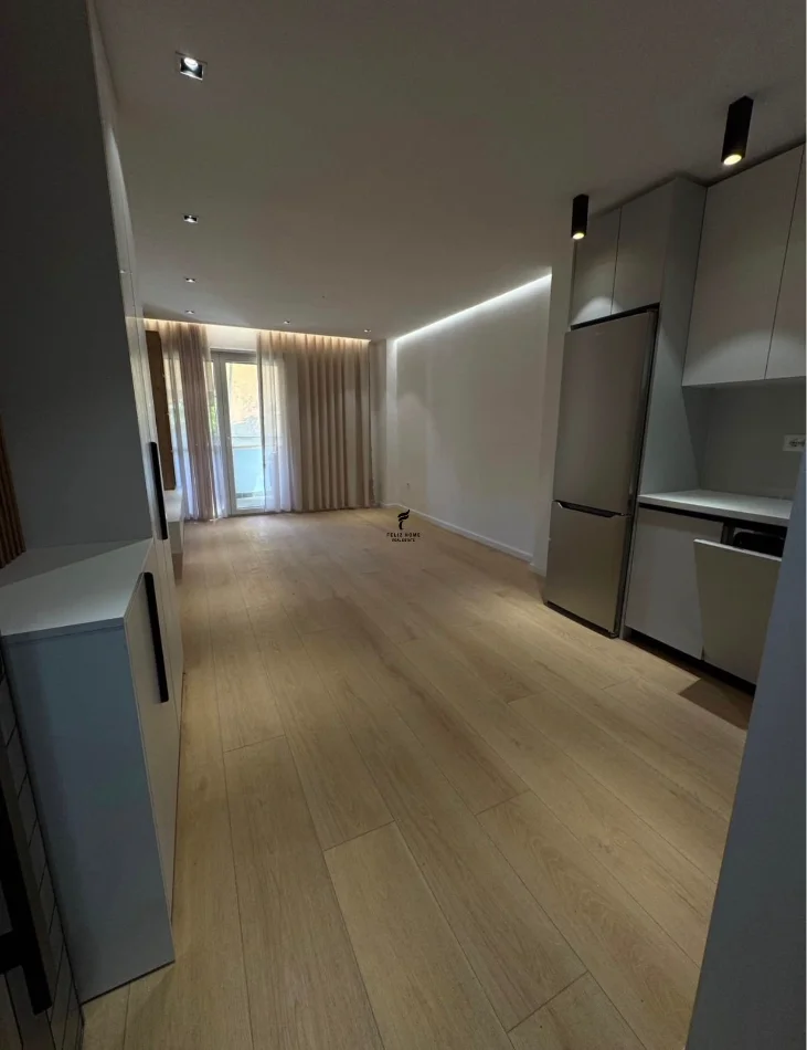 Tirane, shitet apartament 1+1 Kati 2, 55 m² 143.000 € (BRRYLI)