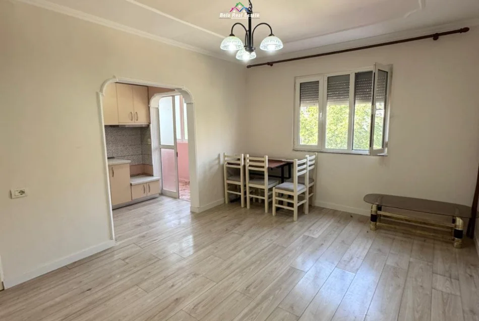 Tirane, shitet apartament 1+1 Kati 2, 58 m² 121.000 € (Rruga Irfan Tomini)