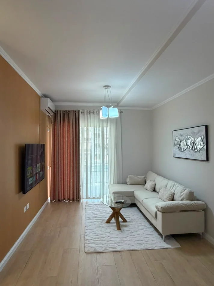 Tirane, shitet apartament 1+1 Kati 2, 58 m² 142.000 € (rruga e kavajes)
