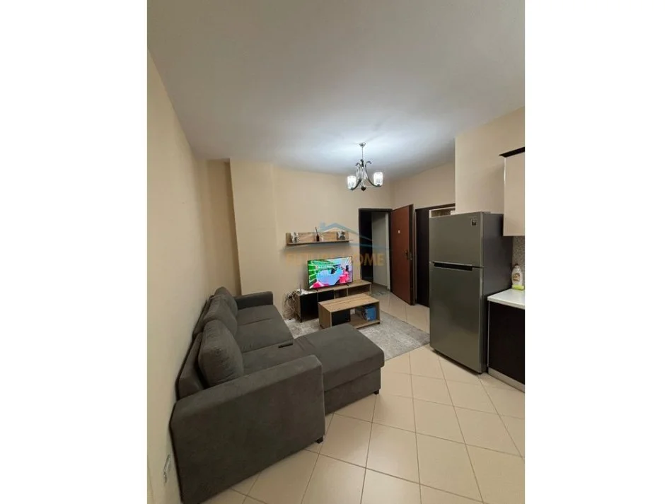 Tirane, shitet apartament 1+1 Kati 2, 60 m² 118.000 € (Liqeni i Thatë, Tiranë)