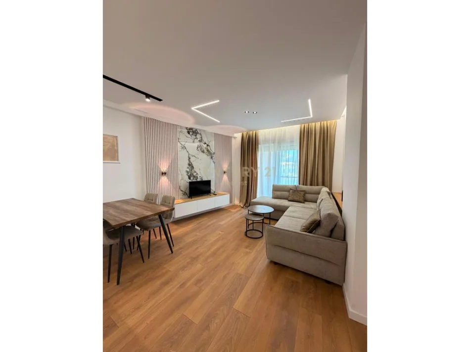 Tirane, shitet apartament 1+1 Kati 2, 60 m² 158.000 € (21 DHJETORI)