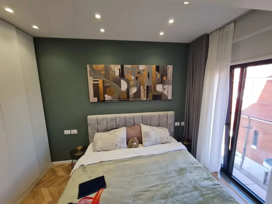 Tirane, shitet apartament 1+1 Kati 2, 62 m² 233.000 € (Rruga E Kavajes)