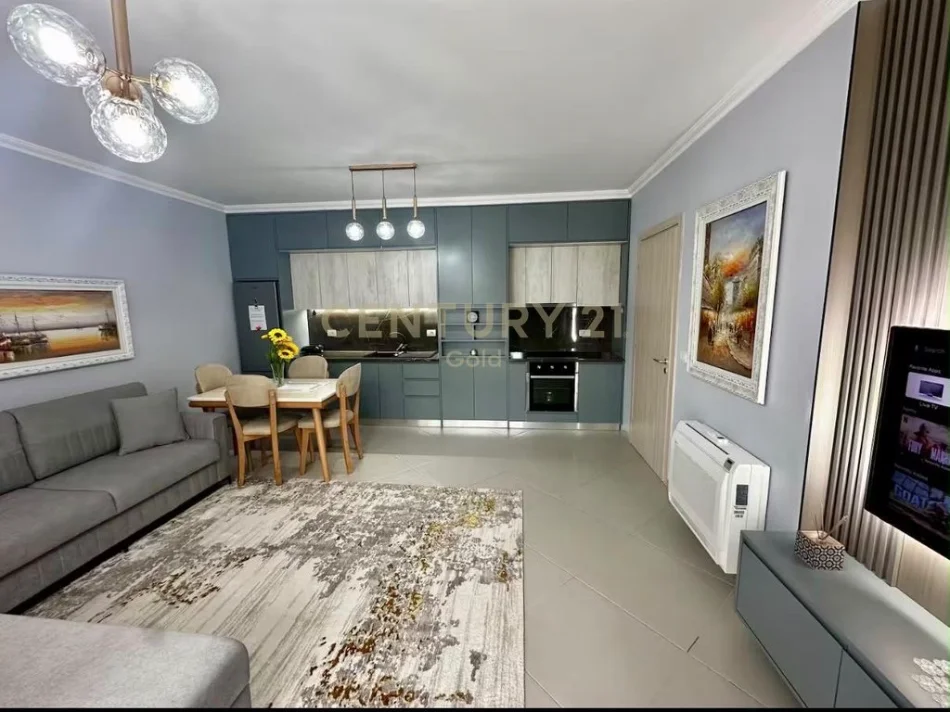 Tirane, shitet apartament 1+1 Kati 2, 63 m²