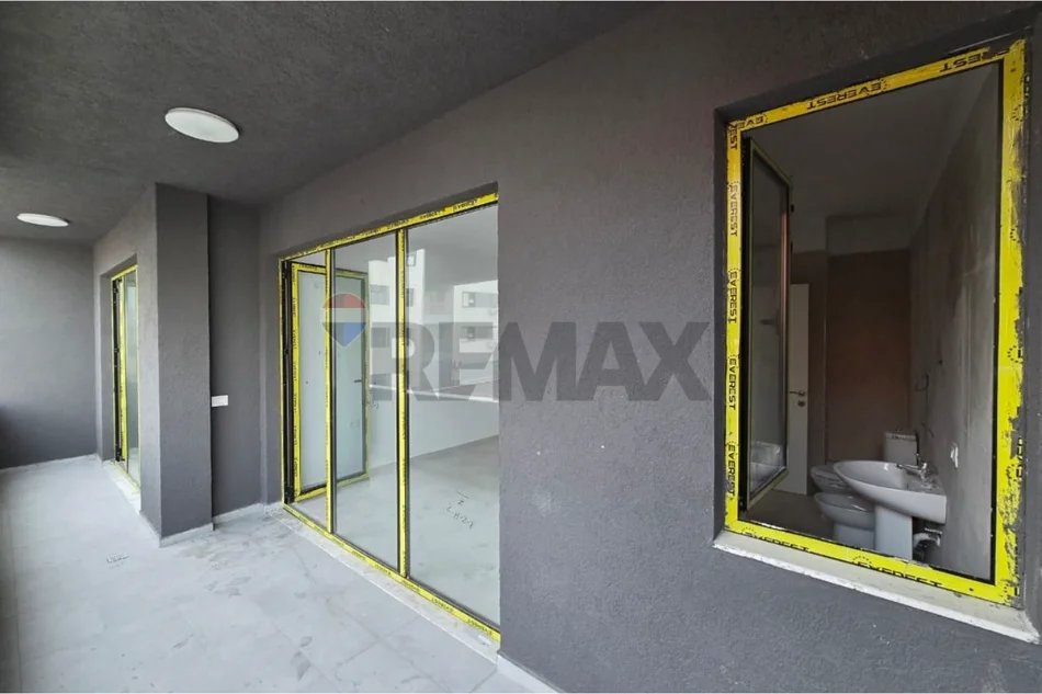 Tirane, shitet apartament 1+1 Kati 2, 63 m² 8.460.000 € (Casa Italia)
