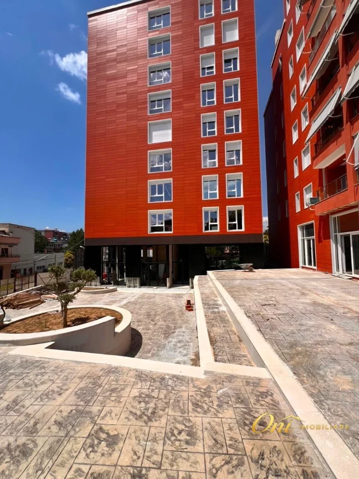 Tirane, shitet apartament 1+1 Kati 3, 52 m² 141.600 € (RRUGA E ELBASANIT)