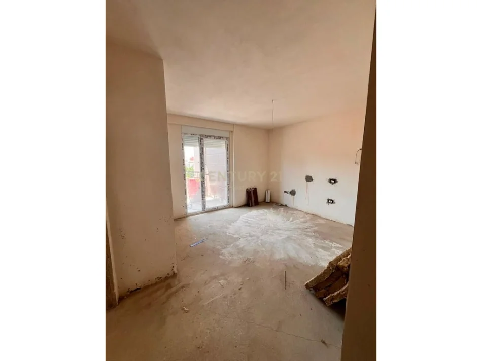 Tirane, shitet apartament 1+1 Kati 3, 52 m² 149.000 €