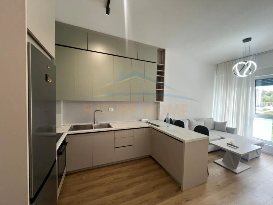 Tirane, shitet apartament 1+1 Kati 3, 55 m² 95.000 € (OXA)