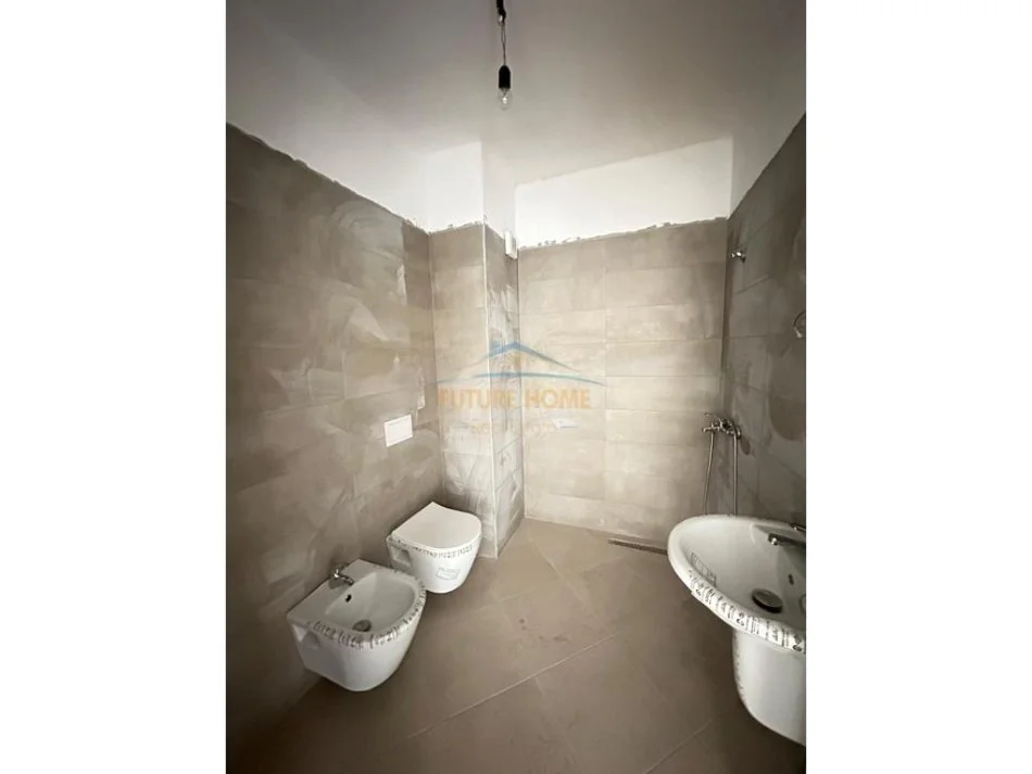 Tirane, shitet apartament 1+1 Kati 3, 59 m² 128.000 € (Don Bosko, ngjitur me Kompleksin Fiori Di Bosko)