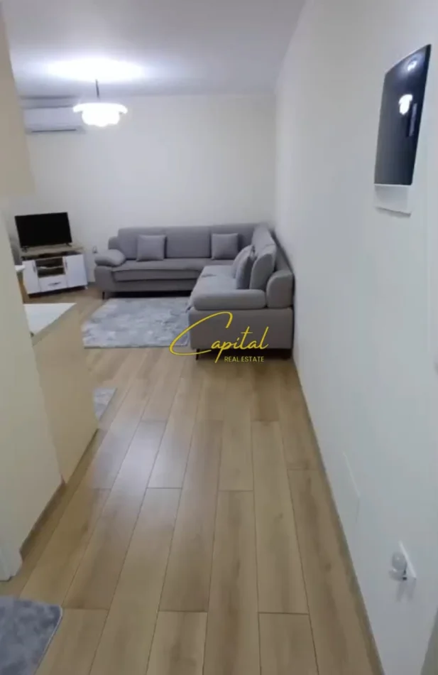 Tirane, shitet apartament 1+1 Kati 3, 60 m² 145.000 € (AMBASADA AMERIKANE)