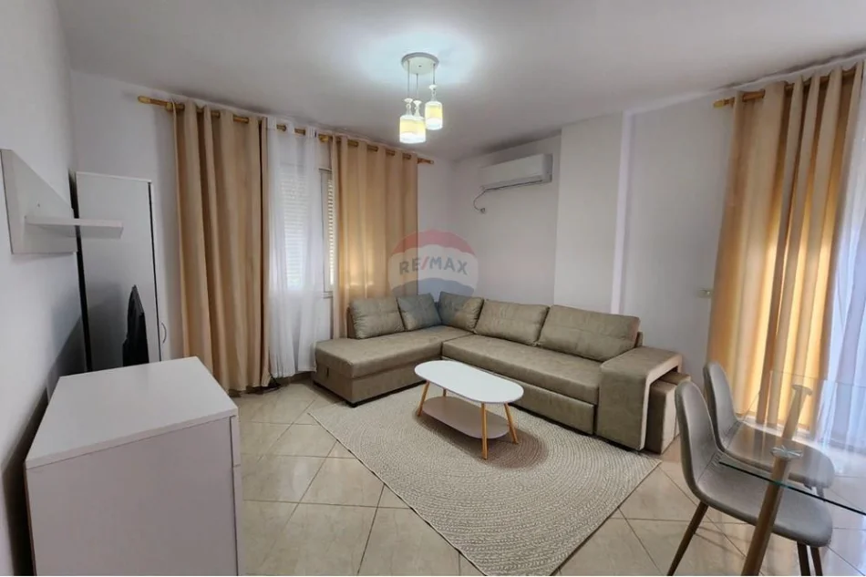Tirane, shitet apartament 1+1 Kati 3, 69 m² 9.500.000 € (Linze)