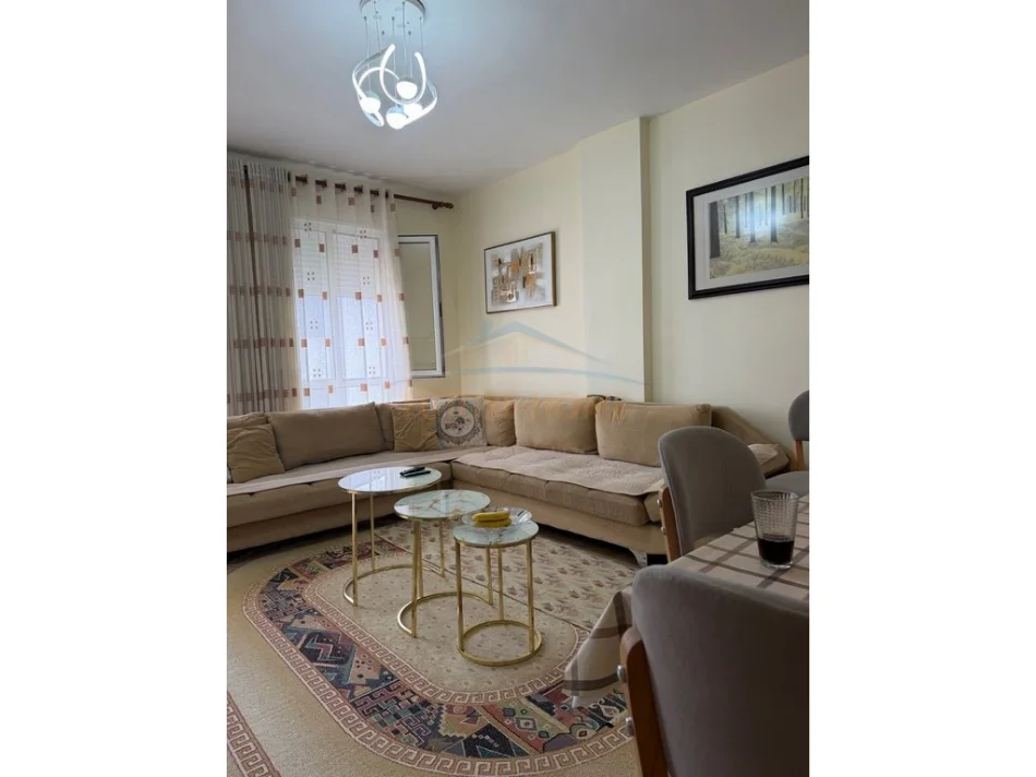 Tirane, shitet apartament 1+1 Kati 3, 70 m² 154.000 € (Kopshti Zoologjik)
