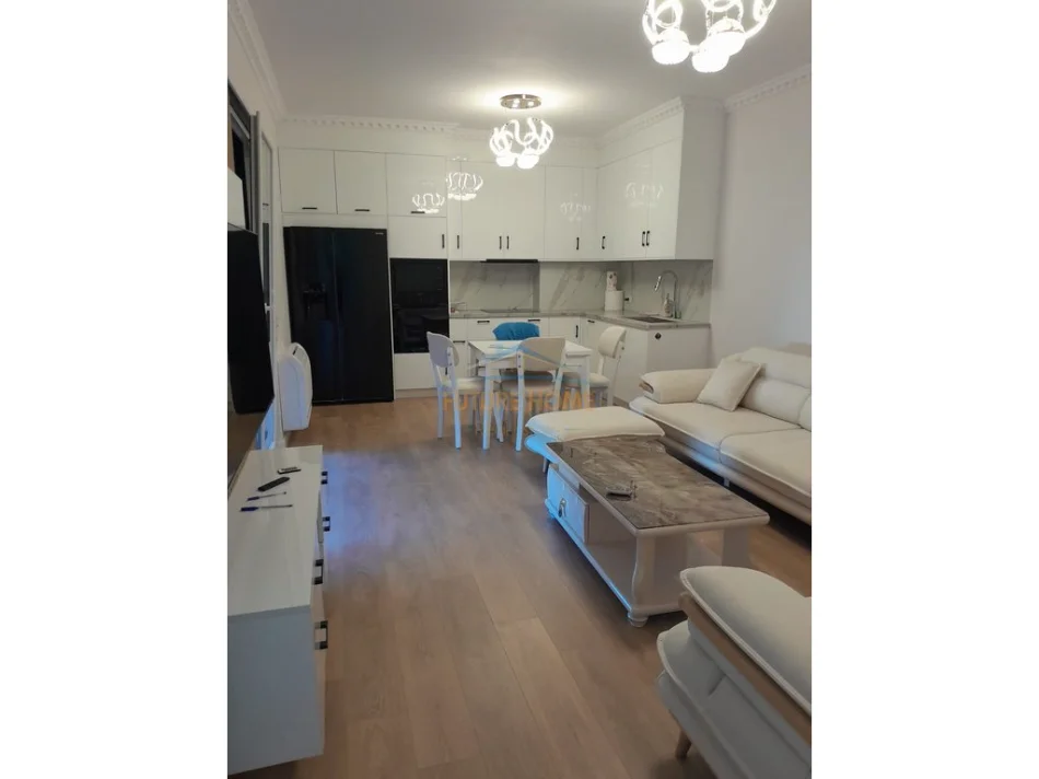 Tirane, shitet apartament 1+1 Kati 3, 77 m² 11.800.000 € (paskuqan)