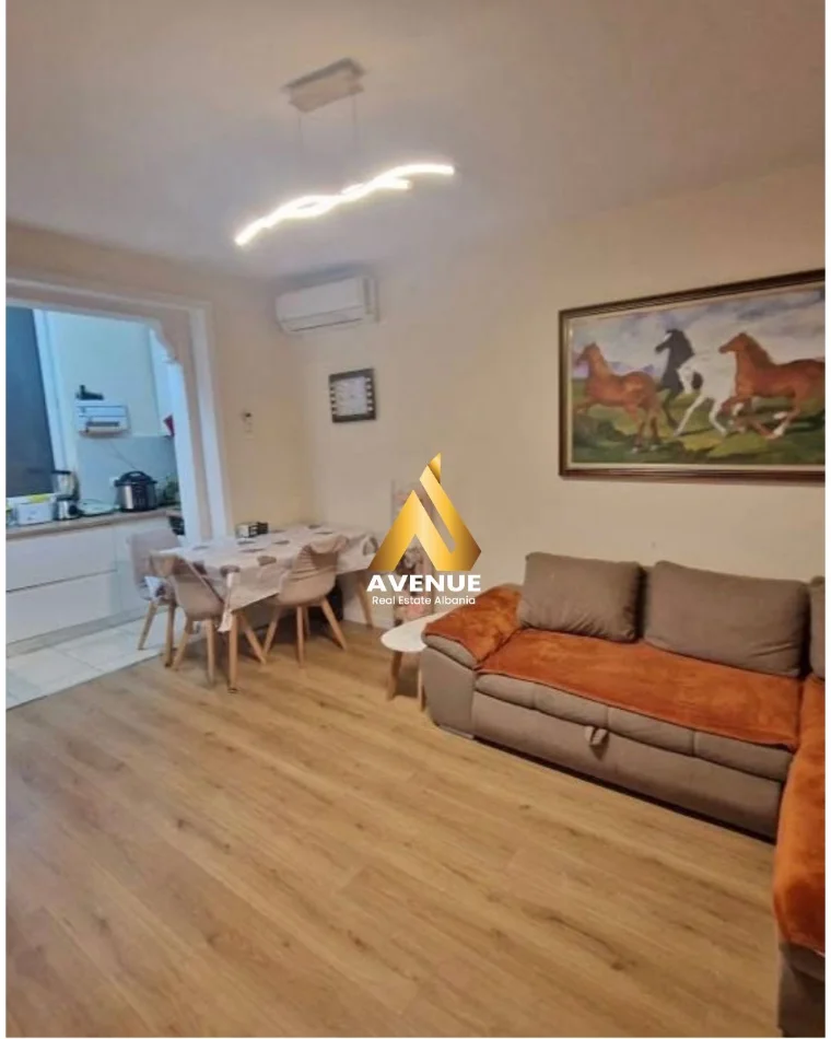 Tirane, shitet apartament 1+1 Kati 4, 49 m² 125.000 € (Rruga Mine Peza)