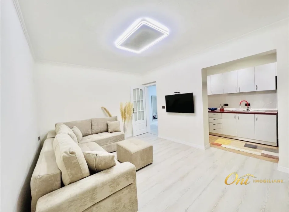 Tirane, shitet apartament 1+1 Kati 4, 65 m² 204.000 € (STADIUMI DINAMO)