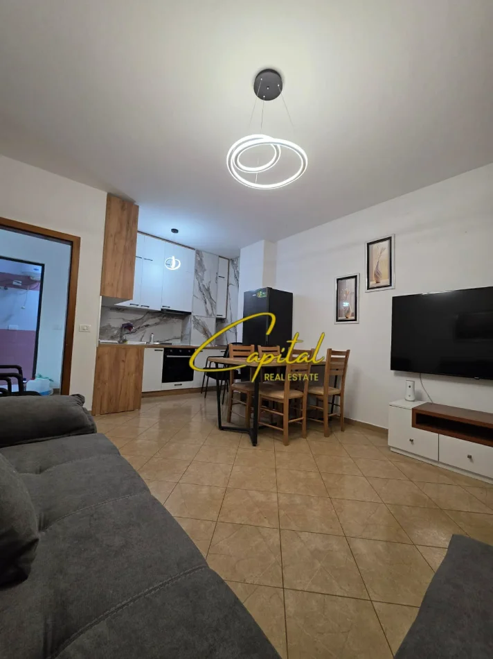 Tirane, shitet apartament 1+1 Kati 4, 66 m² 148.000 € (5 MAJI)