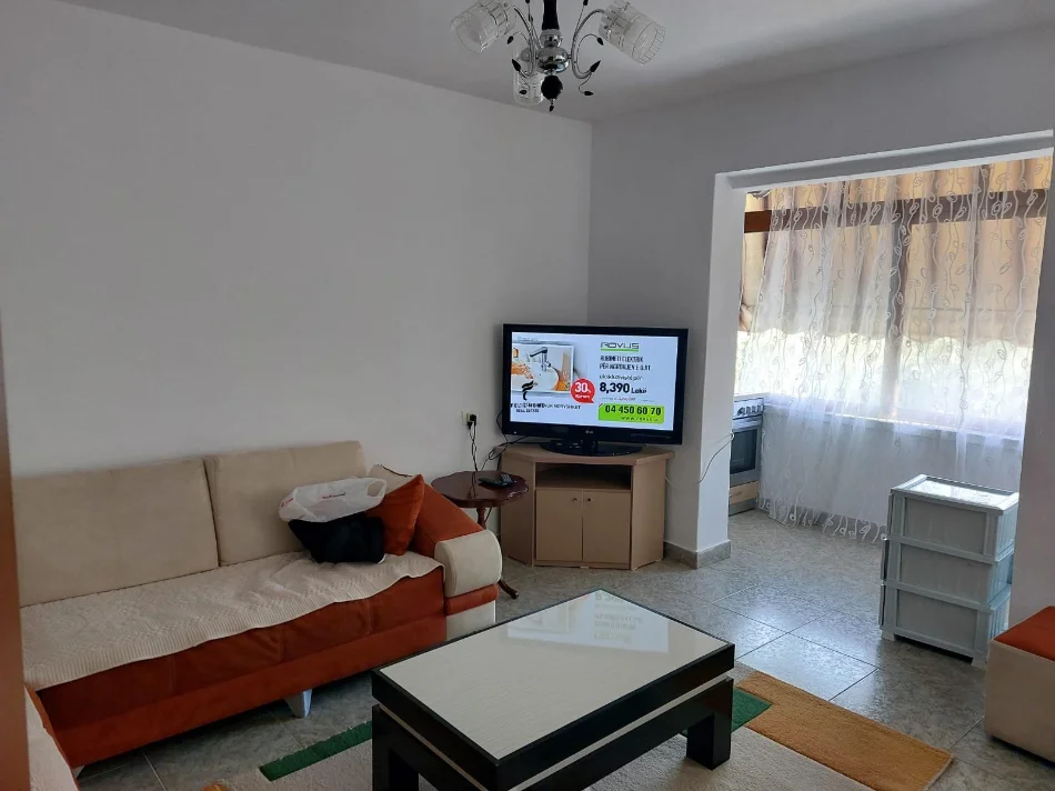 Tirane, shitet apartament 1+1 Kati 5, 52 m² 88.000 € (KINOSTUDIO)