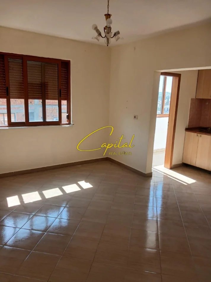 Tirane, shitet apartament 1+1 Kati 5, 54 m² 85.000 € (ALLIAS)