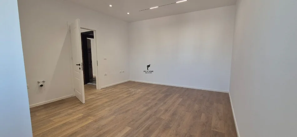 Tirane, shitet apartament 1+1 Kati 5, 55 m² 143.000 € (IRFAN TOMINI)