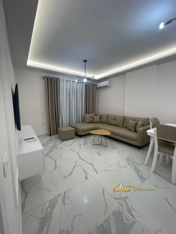 Tirane, shitet apartament 1+1 Kati 5, 67 m² 135.000 € (RRUGA 3 DESHMORET)