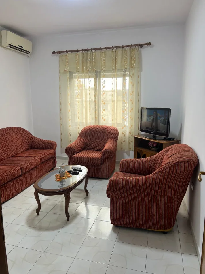 Tirane, shitet apartament 1+1 Kati 5,Sipërfaqe 60.85 m²,Çmimi 140.000 € (Pas Ambasadës Amerikane, Rruga Elbasanit ,Tiranë)