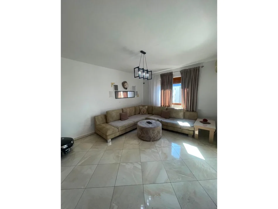 Tirane, shitet apartament 1+1 Kati 6, 60 m² 95.000 €