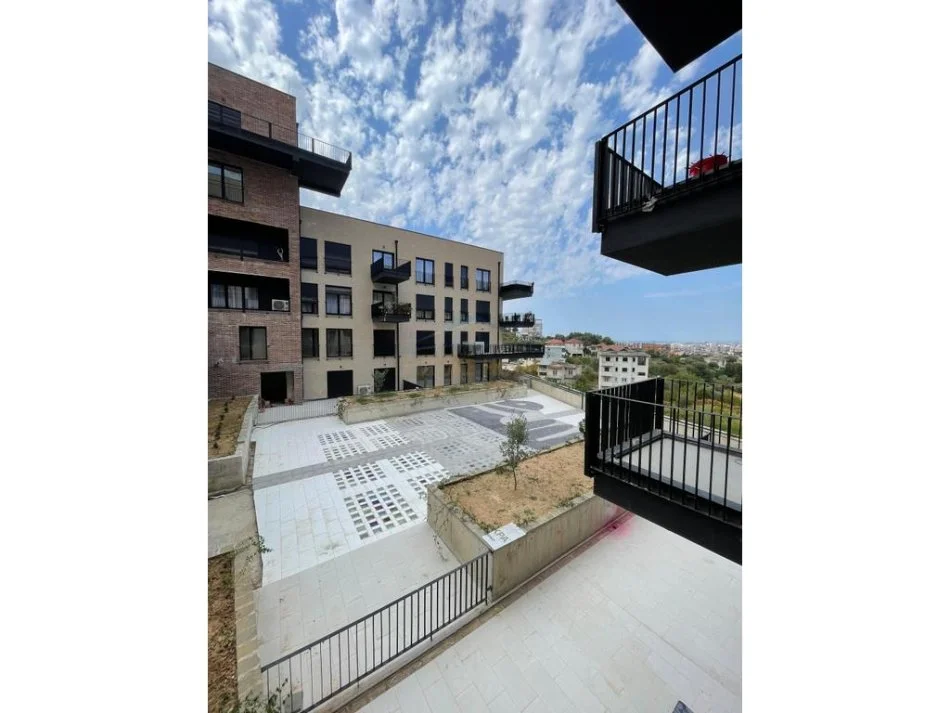 Tirane, shitet apartament 1+1 Kati 6, 76 m² 135.000 € (Rezidenca Kodra e Diellit 2)