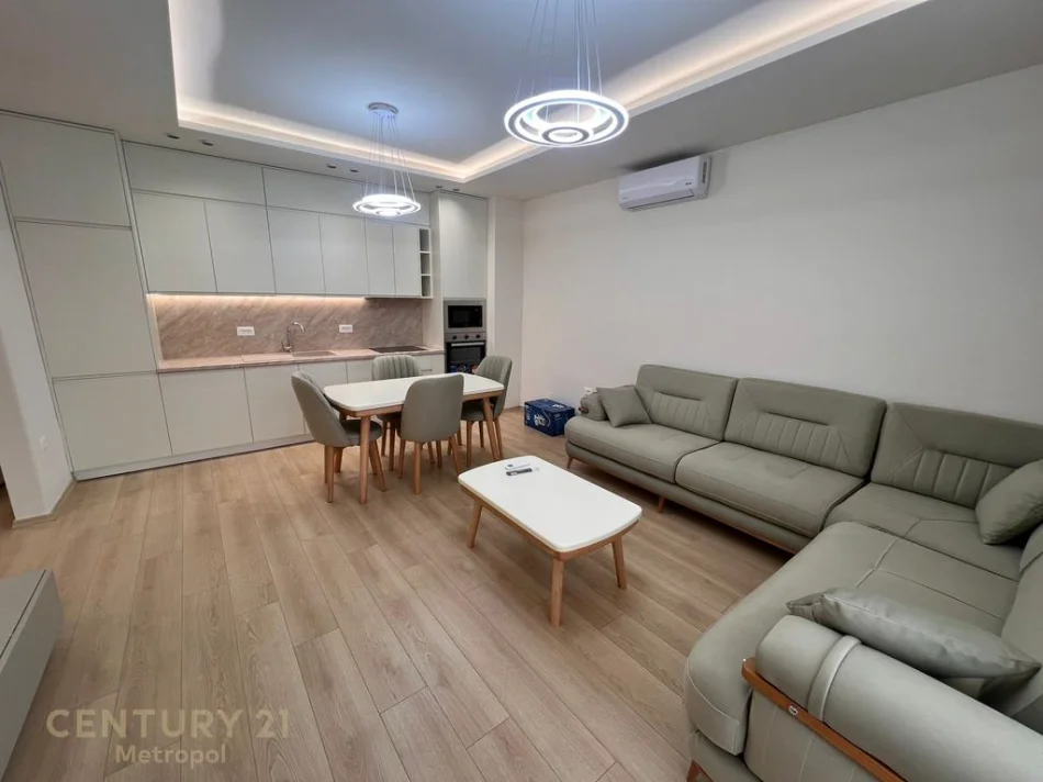Tirane, shitet apartament 1+1 Kati 6, 76 m² 224.000 € (Zogu i Zi)
