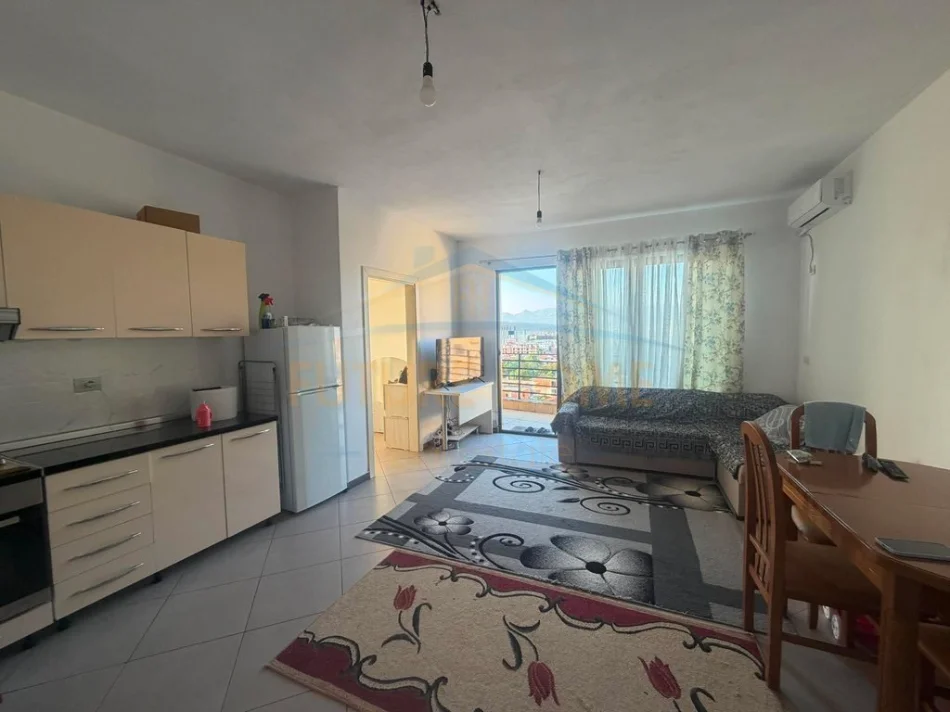 Tirane, shitet apartament 1+1 Kati 7, 76 m² 117.000 € (UNAZA E RE)